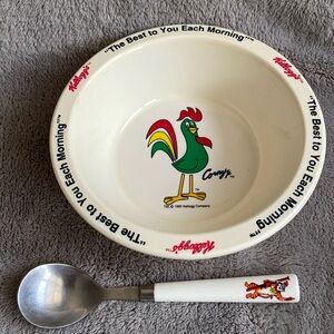 Kellogg’s plastic cereal bowl with Tony the tiger spoon  vintage collectible